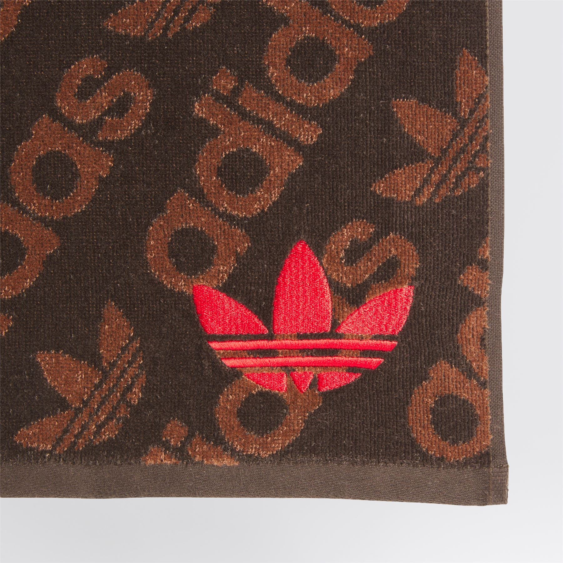 Originals Premium Golf Towel Dark Brown - Image 3