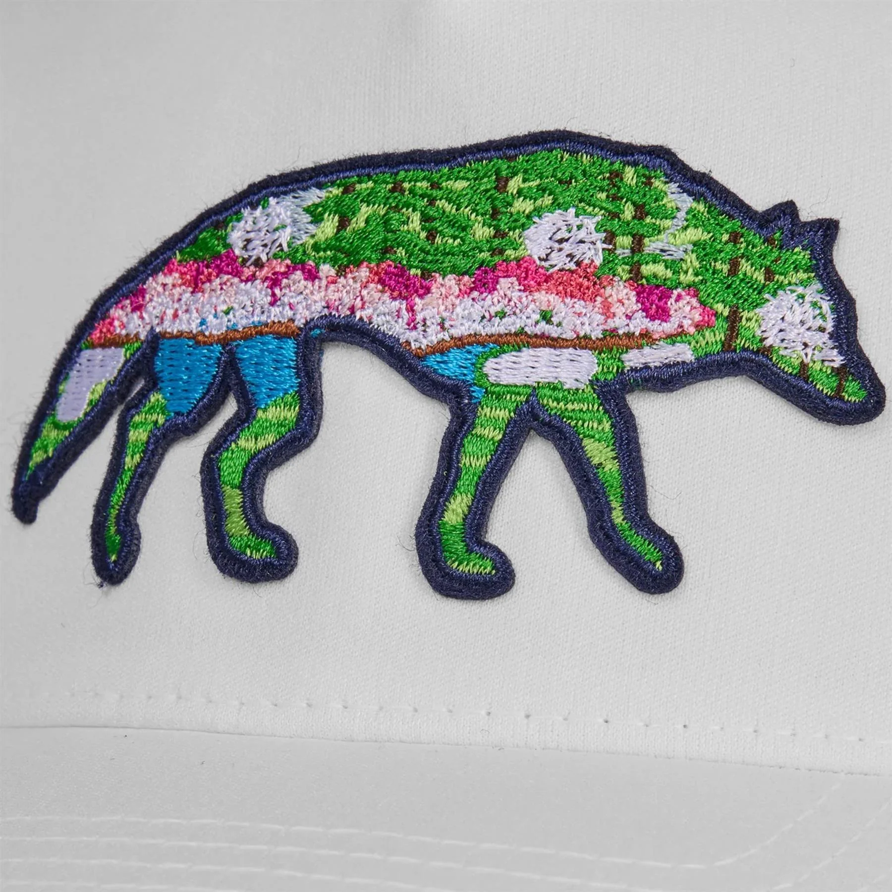 Stalking Wolf Trucker Hat Arctic - Image 2