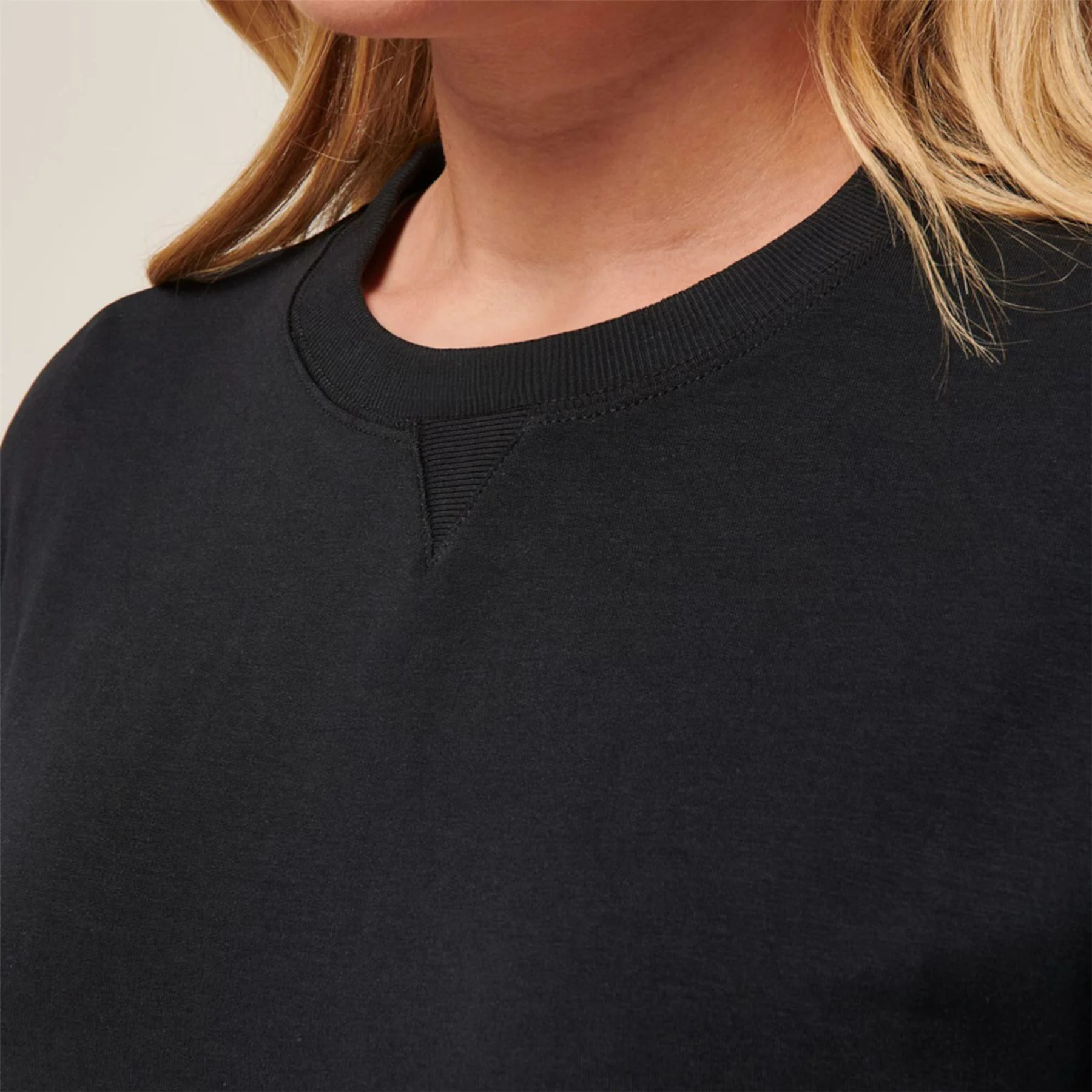 Womens Cloud Terry Crew Knit Black - Image 4
